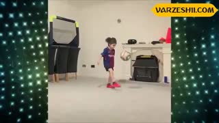 آرات حسینی برای لیونل مسی کریخوانی کرد!