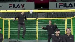 قسمت 101 برنامه ران بی تی اس ( زیرنویس فارسی ) RUN BTS ep 101 ( لینک دانلود پشت صحنه)