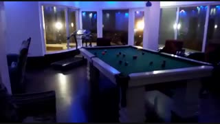 اجاره ویلای‌ جنگلی در رامسر با استخر‌روباز