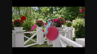 کنار تو قدم زدن یه حس دیگه داره! پس با من قدم بزن!