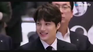ریکشن کای و بکهیون وقتی اسم اکسوالا میاد T-T     . اکسو.اکسوال.exo.exo l. Baekhyun.kai.