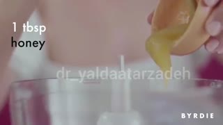 ماسک خانگی توت فرنگی عمل زیبایی