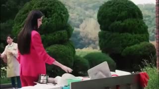 میکس بازیگر های شاخ زن کره ای از َAriana grande ( آریانا گرنده )