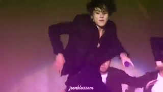 مستر جئون مو بلند *--* مگه من میزارم این استایلو فراموش کنین *-*