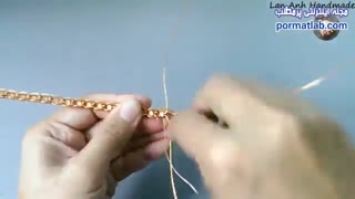 making jewelry-1022