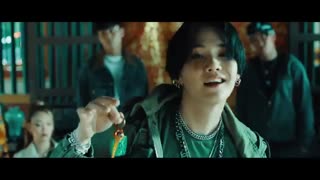 موزیک ویدیو ( daechwita ( 대취타 از شوگا