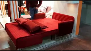 مبل نیم گرد راحتی