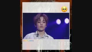 دلیل گریه بکهیون در اجرای paper cuts