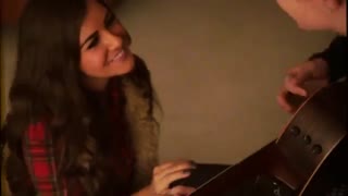 موزیک ویدئو You and me at Christmas از Why Don't We