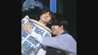 وقتی کوکی چایی میشه و جیمین میخورتش