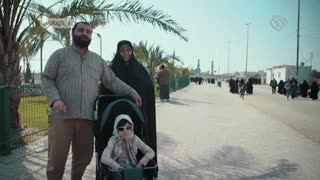 ریحانه دختری است که دچار بیماری پروانه‌ای شده ولی  ... | مستند فقط خدا می بیند