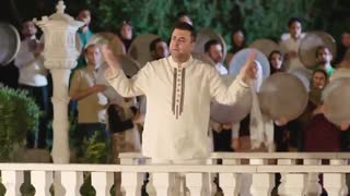 موزیک ویدئو زیبای پیام عزیزی بنام لبیک - iCinemaa.com