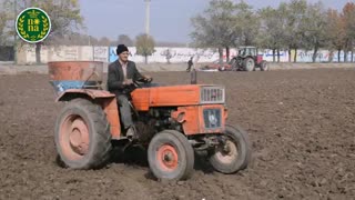 آماده سازی و تغذیه اراضی زراعی برای کاشت توسط کارشناسان ترمه سبز طبیعت