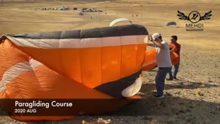 شروع آموزش پاراگلایدر آکادمی پرواز  استاد نقدی پری