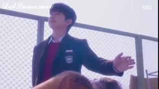 پسره عاشق همکلاسیش شده و اینجوری ابراز احساسات میکنه