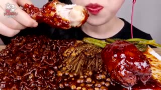 ASMR MUKBANG -SPICY CHICKEN, BLACK BEAN NOODLES, ENOKI MUSHROOM EATING SOUNDS