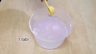تمیز کردن مبل پارچه ای با جوش شیرین و سرکه
