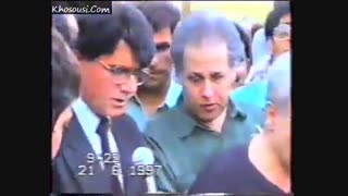 محمدرضا شجریان و محمد موسوی در خاک‌سپاری ناصر فرهنگفر برداشتن خال گوشتی