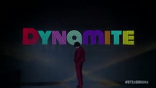 اجرای Dynamite  از بی تی اس در برنامه Billboard Music Awards
