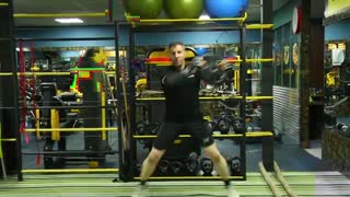 مصاحبه ولاگ یک روز تمرینی با اتلت خوب مجموعه اتم  روح الله جمشیدی عزیز