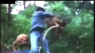 یک کلیپ بسیار. بسیار هندی..و مسخره