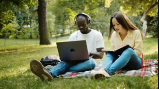 Follow a Diploma Course Online