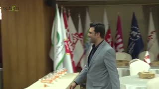 شون و دریافت تندیس زرین آرایشی و زیبایی بانوان ۹۹
