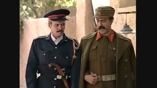 سکانس طنز شب های برره سربازی ۲ _____(دنبال=دنبال)