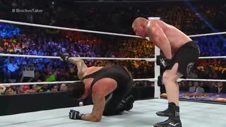 مسابقه ی کشتی کج آندرتیکر و براک لزنر در سامر اسلم