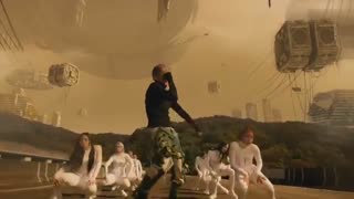 من باید تا اومدن این لعنتی صبر کنم:)