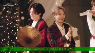 پیش نمایشی از اجرای بی تی اس santa claus is coming to town در برنامه  Disney singAlong
