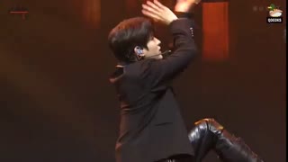 اجرای کامل گروه Stray Kids در مراسم AAA 2020