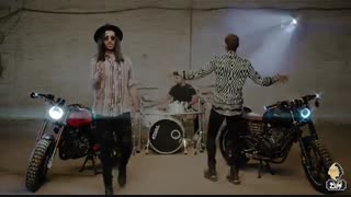 موزیک ویدیو ماکان بند با تو