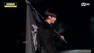 اجرای آهنگ های 'INCEPTION + Answer' از گروه ATEEZ در جشنواره MAMA 2020