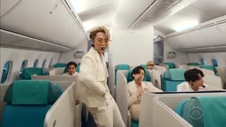 اجرای Dynamite بی تی اس در برنامه The Late Late Show (پیشنهادی)