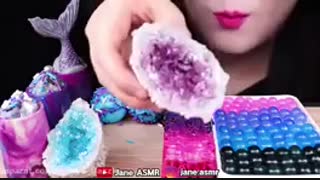 بازم چالش، راستی خیلی لایکاتون کم شده، کیا با من قهرن بگین