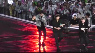 کنسرت  mic drope از بی تی اس(Bts)