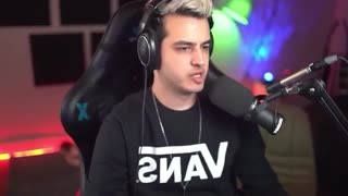 این همه زامبی دنبال منهههههههه