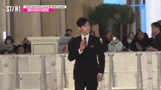 بازیگر و خواننده کره ای cha eun woo