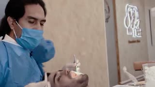 بیوگرافی دکتر ساسان ترابیان | کلینیک سیمادنت