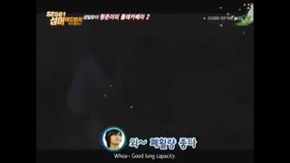 غافلگیری هیونگ جون تو روز تولدش توسط اعضای گروه