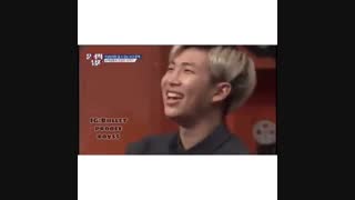 وقتی خانوادم ازم میپرسن چرا منحرفی و چیزی ک من نشونشون میدم:|...