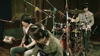 موزیک ویدیو Still in Love از cnblue + زیرنویس فارسی