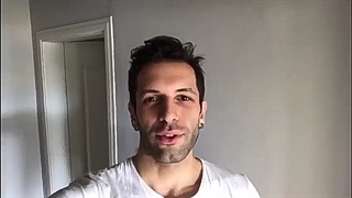 تشکر کردن بازیگران تو درم را بزن به زبان های مختلف