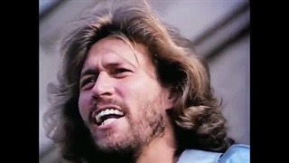 اهنگ قدیمی Stayin' Alive از گروه Bee Gees