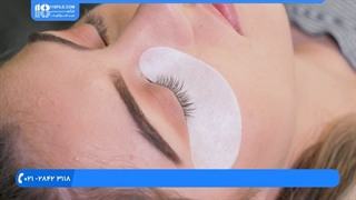 لیفت و لمینت مژه _ نحوه چسباندن پد سیلیکونی به بالای مژه ها