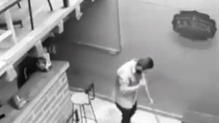 نبینی نصف عمرت بر فناس ..