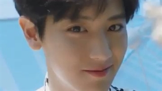 خنده  و لبخند های پارک چانیول - smile moment