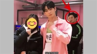 خوشم میاد همه جا هستXD مستر سلفیXD