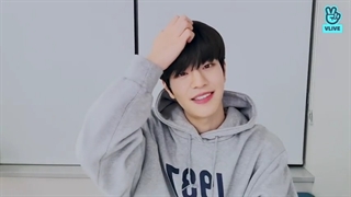 قسمت 10 ویلایو سونگمین عضو استری کیدز (Seungmin Small but certain happiness ) با زیرنویس انلاین فارسی